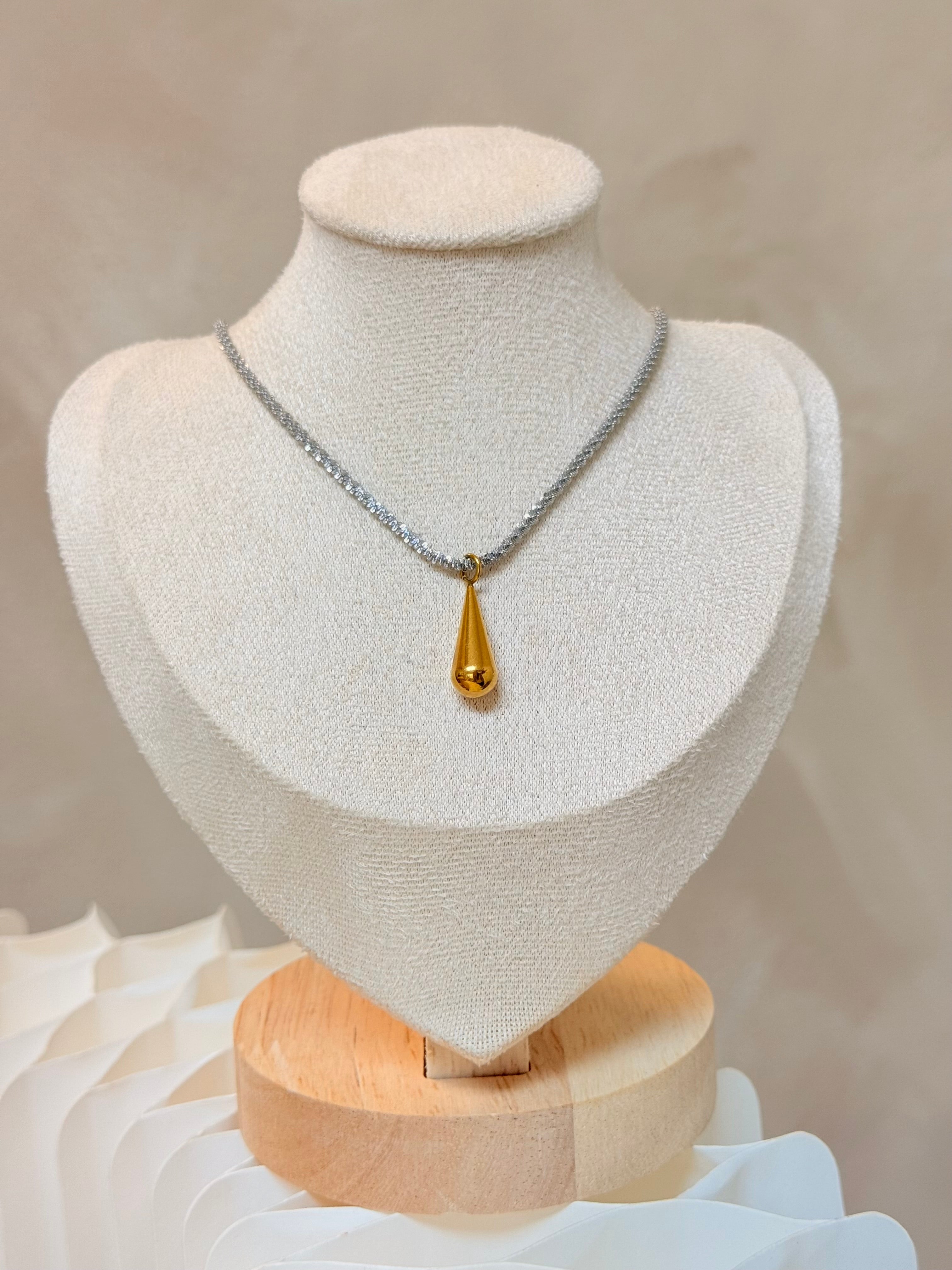 Two-tone Droplet