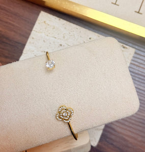 Flower cuff