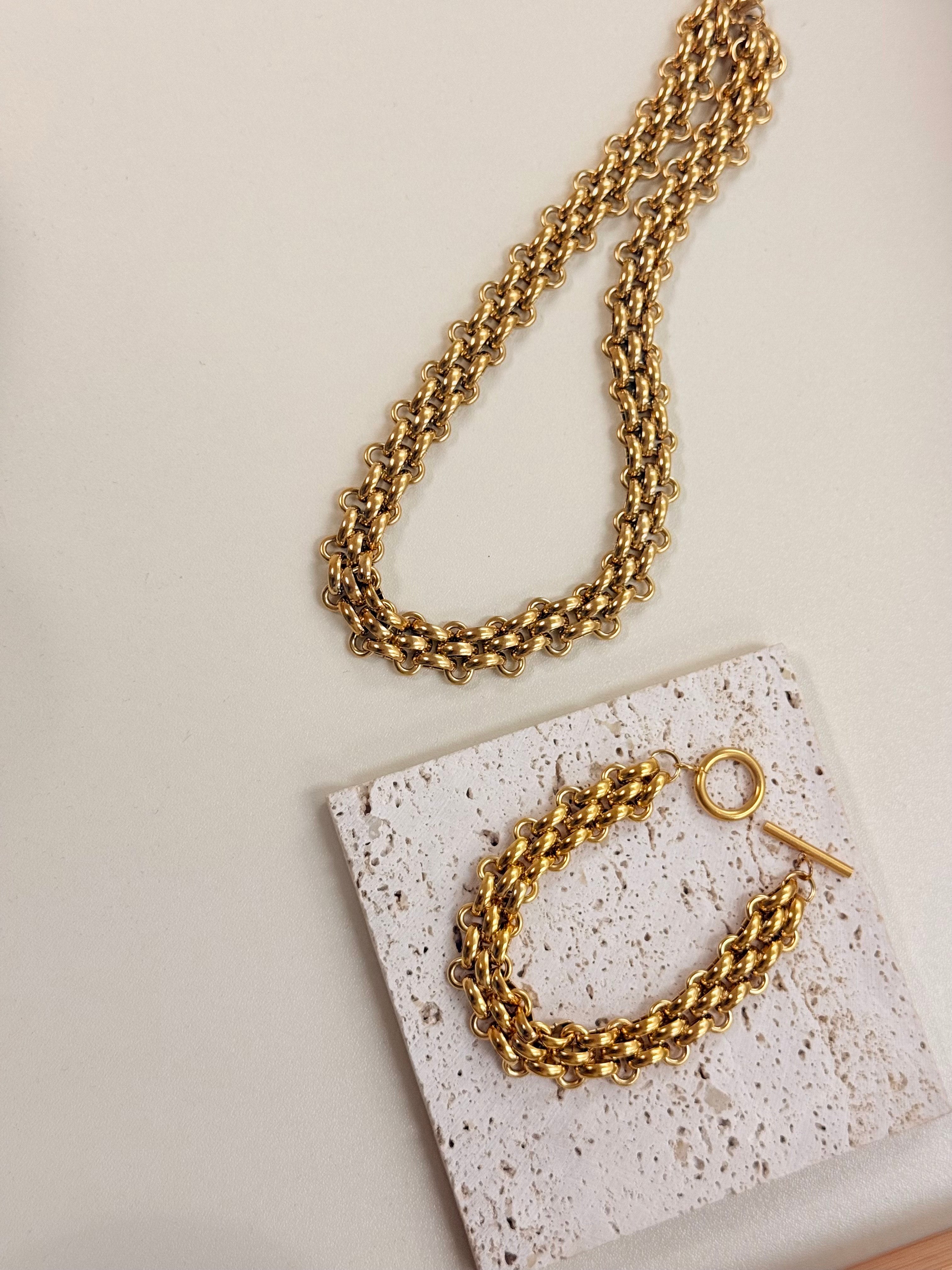 Aurora Necklace