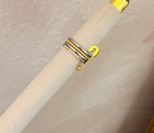 Safety Pin Ring